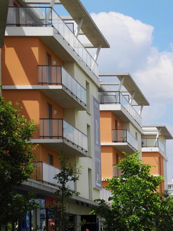 Villa Val Senart 1Ere Avenue Quincy-sous-Senart Ngoại thất bức ảnh