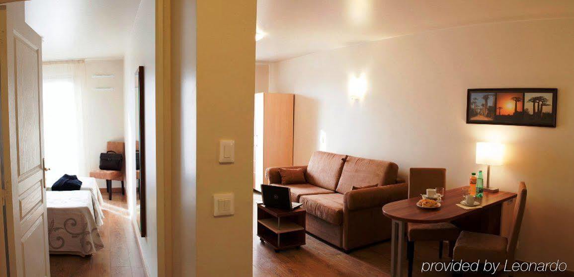Villa Val Senart 1Ere Avenue Quincy-sous-Senart Phòng bức ảnh