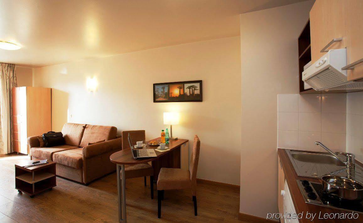 Villa Val Senart 1Ere Avenue Quincy-sous-Senart Phòng bức ảnh