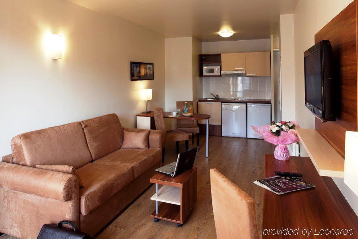 Villa Val Senart 1Ere Avenue Quincy-sous-Senart Phòng bức ảnh