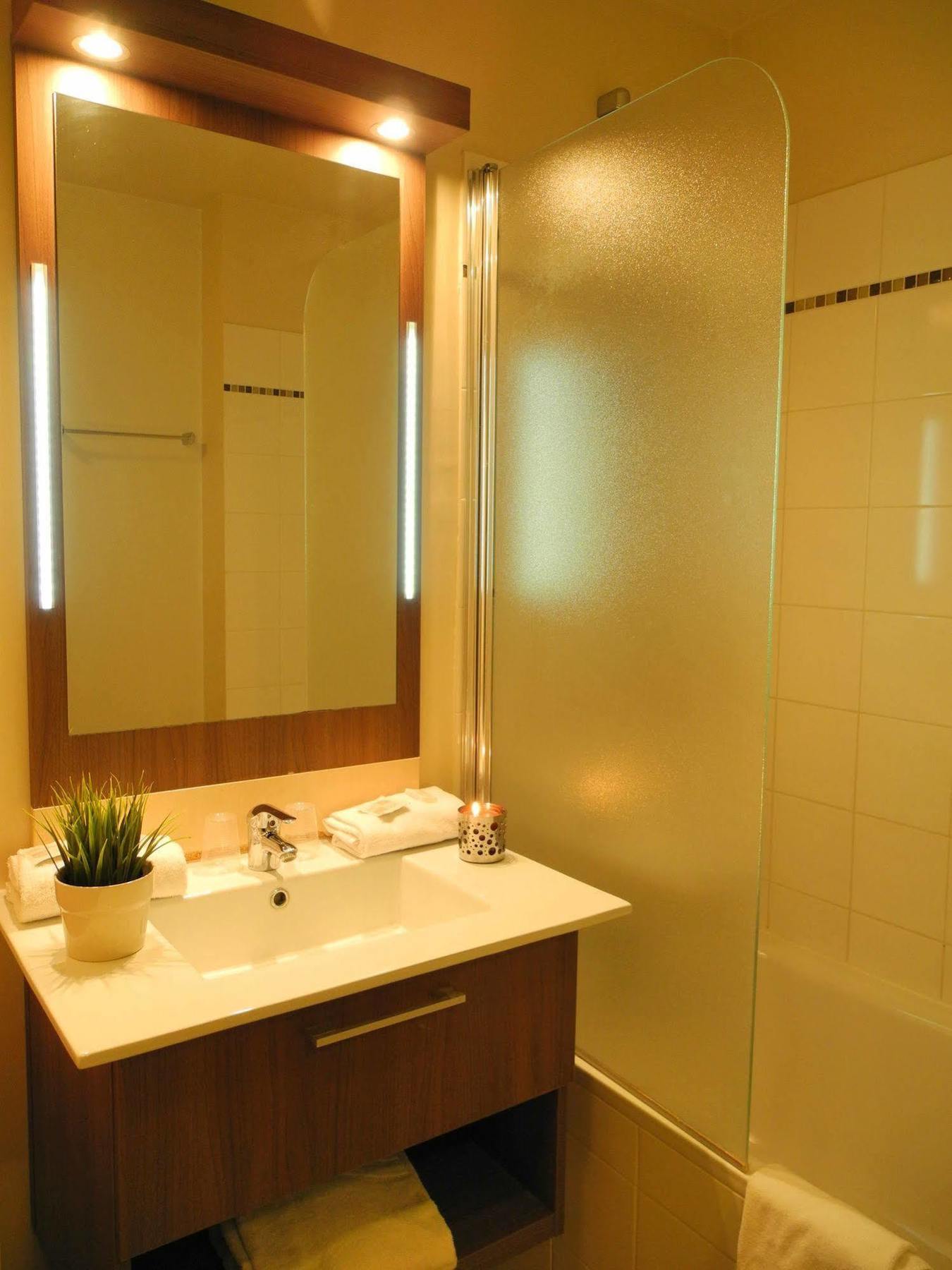 Villa Val Senart 1Ere Avenue Quincy-sous-Senart Ngoại thất bức ảnh