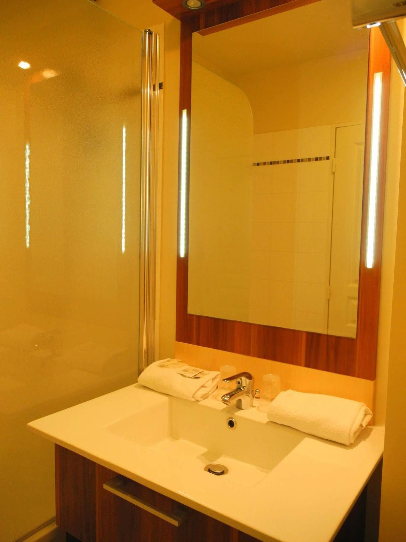 Villa Val Senart 1Ere Avenue Quincy-sous-Senart Ngoại thất bức ảnh